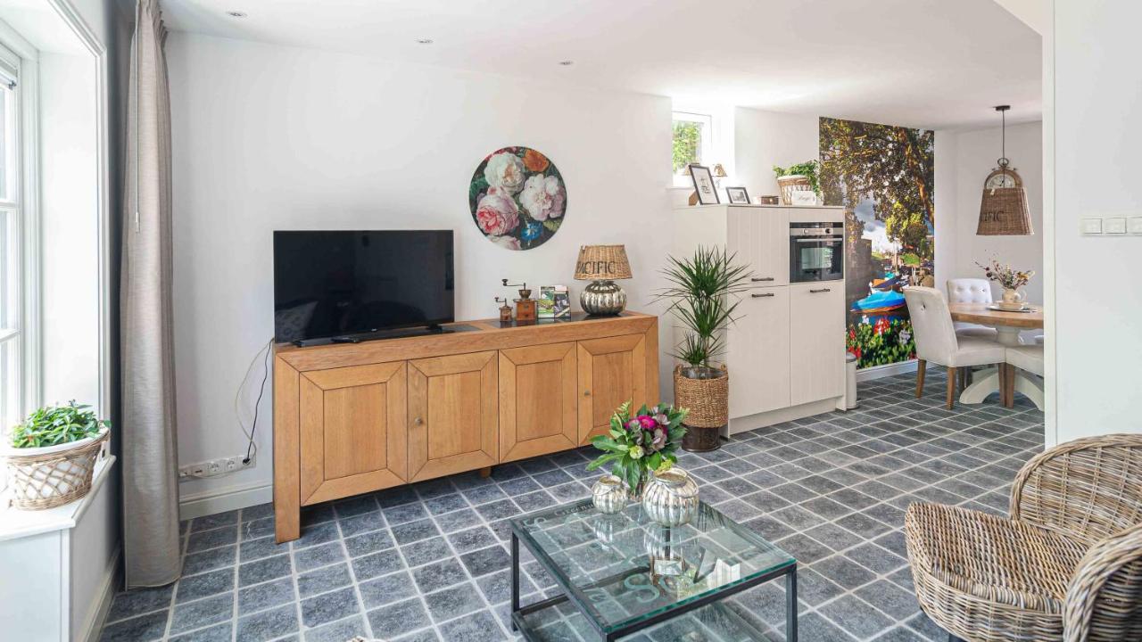 B&B Zilverstad Huisje Havenzicht 순호펜 외부 사진